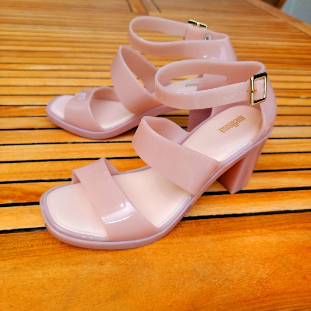 Melissa Jelly Sandals